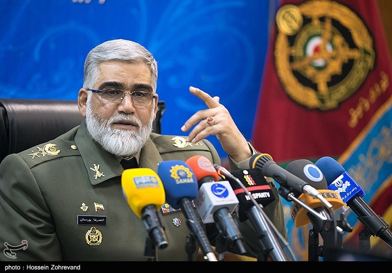 امیر پوردستان: نیروی زمینی ارتش با سلاح‌های جدید آماده تنبیه سخت متجاوزین است/احتمال کشیده شدن اقدامات تروریستی به اروپا و آمریکا در صورت عدم سرکوب