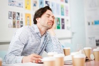 چرا در بهار زیاد می‌خوابیم؟