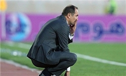 استیماچ از سرمربیگری سپاهان استعفا داد