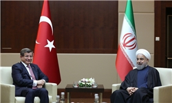 روحانی و داود اوغلو بر افزایش مبادلات تجاری تأکید کردند/ امضای ۸ سند مهم اقتصادی و سیاسی میان تهران-آنکارا