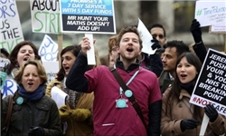 اعتصاب ۴۸ ساعته پزشکان انگلیسی ۱۳ هزار عمل جراحی را لغو کرد