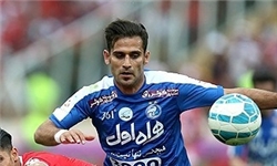 مدافع استقلال به بازی با فولاد نمی‌رسد