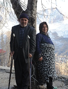 تجلیل از زوجهای نیم قرنی در دامان دماوند