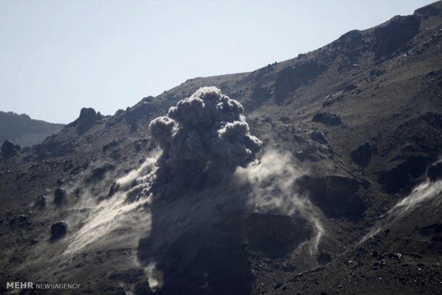 وقوع درگیری سنگین در قره باغ/ بالگرد آذربایجان سرنگون شد