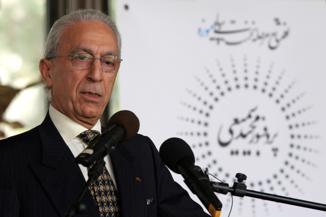 نظر پروفسور سمیعی در مورد تأثیر موبایل بر مغز