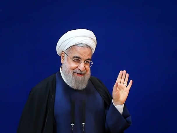 روحانی: دولت در جهت تکمیل و تحویل مسکن مهر تلاش می‌کند/واگذاری طرح‌های عمرانی نیمه‌تمام به بخش خصوصی برای خروج مسکن از رکود