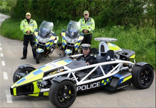 ماشین‌های پلیس در سراسر جهان