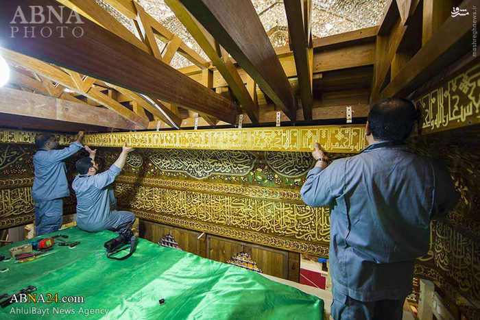 مراحل پایانی نصب ضریح حضرت عباس(س)