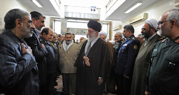 دیدار عیدانه فرماندهان نیروهای مسلح با رهبر انقلاب