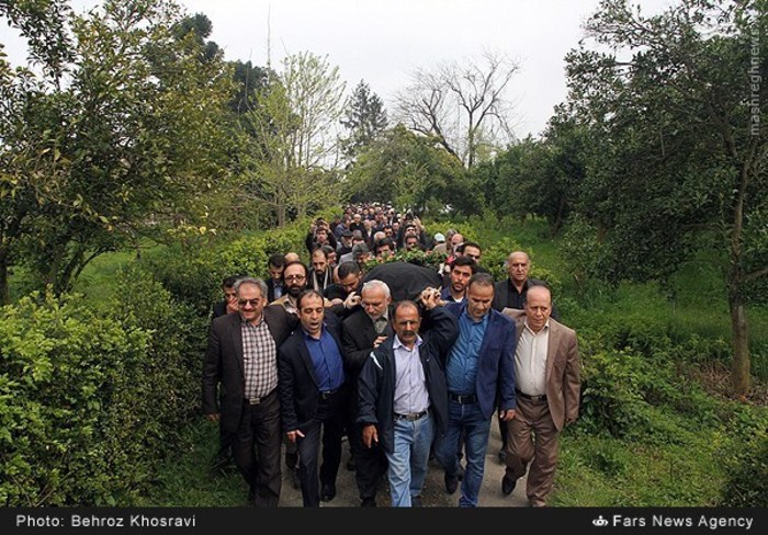 تشییع پیکر چهره علمی ماندگار کشور