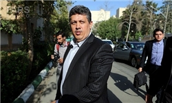 مهدی هاشمی به زندان بازگشته است/ موکلم مرخصی پزشکی ندارد