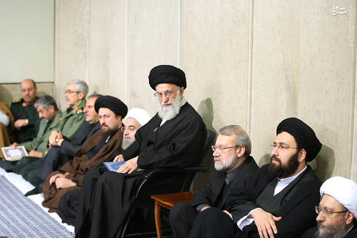 صبح امروز با حضور رهبر معظم انقلاب مراسم ترحیم آیت‌الله هاشمی‌رفسنجانی در حسینیه امام خمینی(ره) برگزار شد