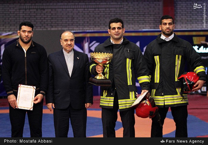 رقابت‌های بین المللی کشتی جام جهان پهلوان تختی