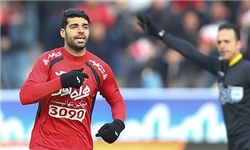 طارمی:نظر منصوریان محترم، اما پرسپولیس یک تیم است/ اگر ۲ گل بزنم عدد ۴ را نشان می‌دهم