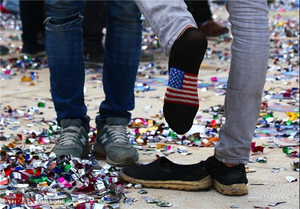 تصاویر منتخب خبرگزاری‌ها از ۲۲ بهمن امسال