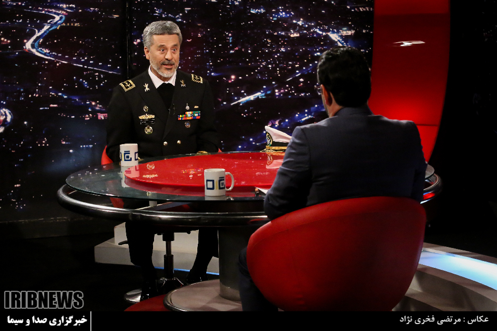 دریادار سیاری در «نگاه یک»: پیشرفته‌ترین ناوشکن ساخت ایران بزودی به ناوگان دریایی الحاق خواهد شد/ یکشنبه؛ مرحله نهایی رزمایش دریایی «ولایت۹۵»/ ناوگروه‌های ارتش به چین، روسیه و ترکیه می‌روند