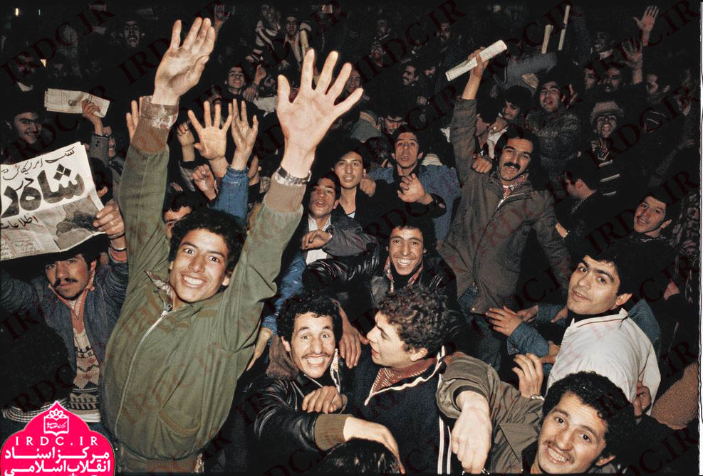 تصاویر دیده نشده از مردم در مبارزات علیه رژیم پهلوی
