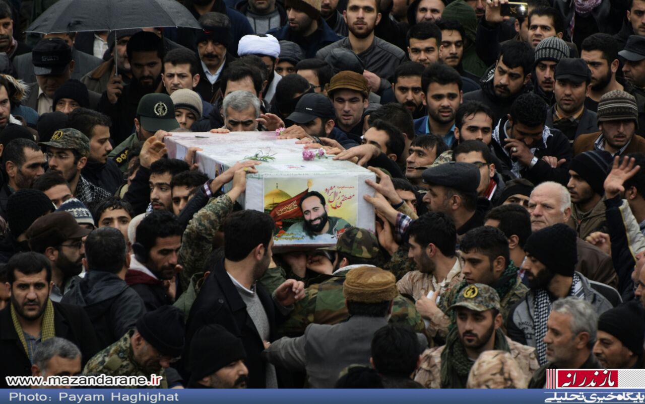 تشییع پیکر شهید مدافع حرم در آمل با شکوه برگزار شد+ تصاویر