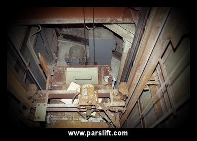 سقوط آسانسور منجر به مرگ کارگر یک شرکت تولیدی در جویبار شد