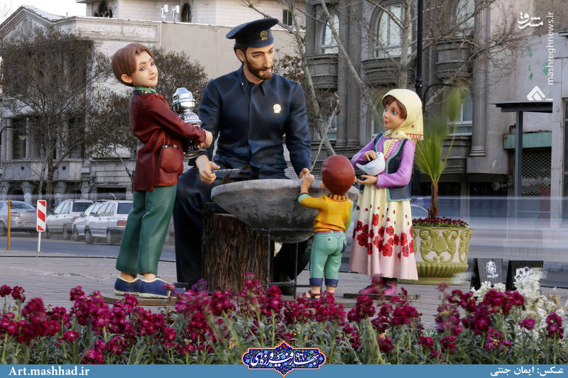 استقبال هنرمندانه مشهدی‌ها از زائران امام رضا(ع)