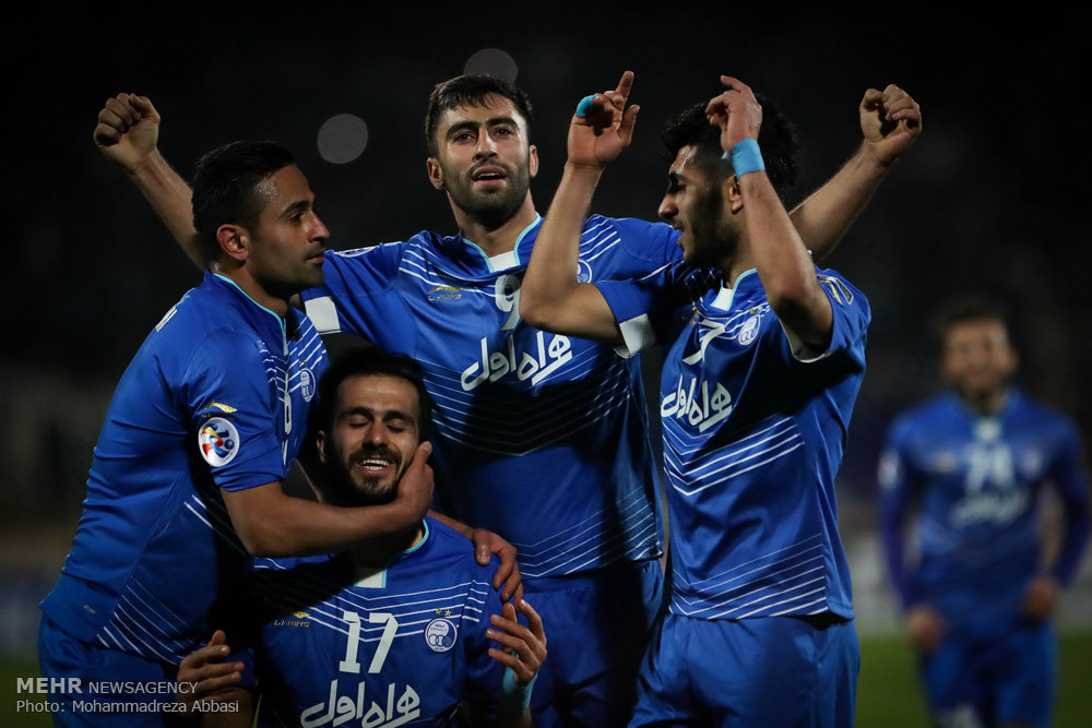 دیدار تیم های استقلال ایران و لوکوموتیو ازبکستان