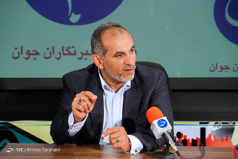 ساماندهی کارتن خواب ها وظیفه ستاد مبارزه با مواد مخدر نیست