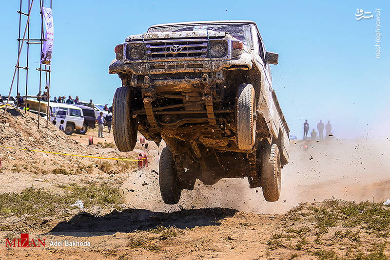 مسابقات اتومبیلرانی آفرود در همدان