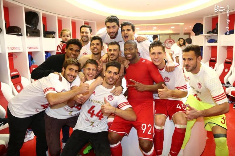 جشن قهرمانی یاران انصاری‌فرد در آتن