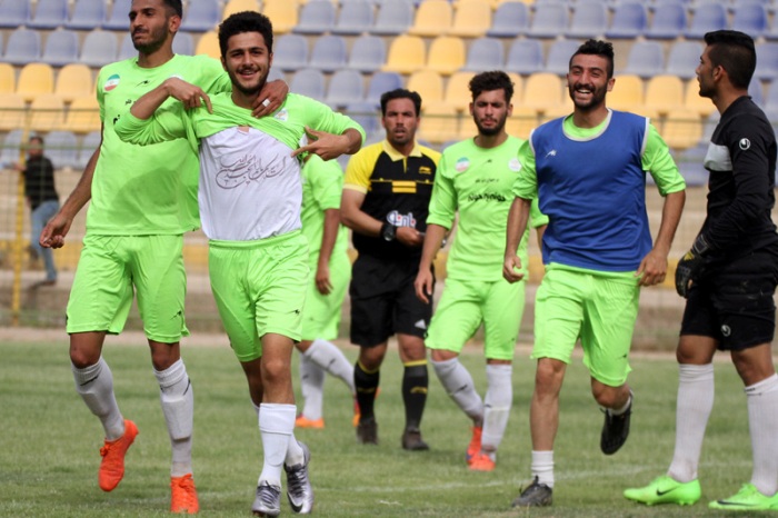 خونه به خونه با اقتدار قهرمان لیگ برتر فوتبال کشور شد+ تصاویر اختصاصی