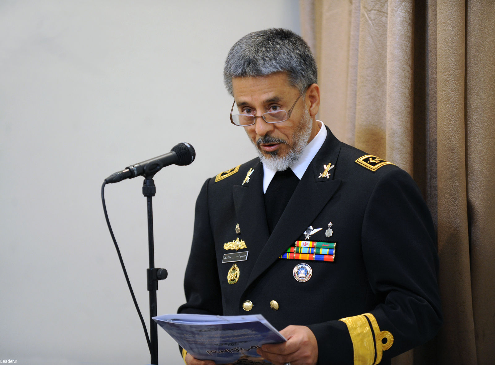 دریادار سیاری در منطقه دوم دریایی جاسک: نیروی دریایی در سراسر سواحل مکران حضور دارد/ هیچ شناور بیگانه‌ای از دید پایگاه‌های دریایی ما پنهان نیست