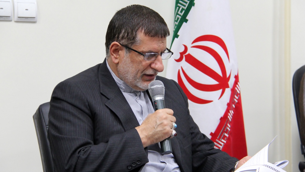 معاون اجرایی سازمان بسیج مستضعفین: انقلاب به دست نااهلان و نامحرمان نیفتد/ مشکلات با انتخاب آگاهانه و درست کاهش می‌یابد/ دشمنان می‌دانند اقتصاد ایران تزلزل دارد