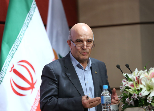 مدیرعامل صندوق ذخیره فرهنگیان :تخلفات صندوق ذخیره فرهنگیان به ۱۰۰۰ میلیارد تومان نمی‌رسد/ ۱۳۰ میلیارد از شرکت سرمایه‌گذاری صندوق کلاهبرداری شده است