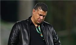 علی دایی: کسانى که براى امنیت این مملکت خواب آشفته دیده‌اند بدانند خوابشان تعبیر نمى‌شود/ ۸ سال مقابل همه دنیا ایستادیم و یک وجب خاک هم ندادیم