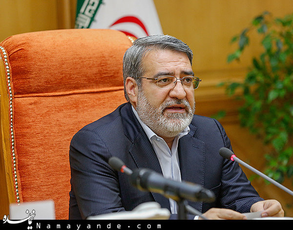 وزیر کشور در سنندج: “بیکاری” پاشنه آشیل و نقطه ضعف کشور است/گره مشکلات کشور با مدل‌های تکراری گشوده نمی‌شود