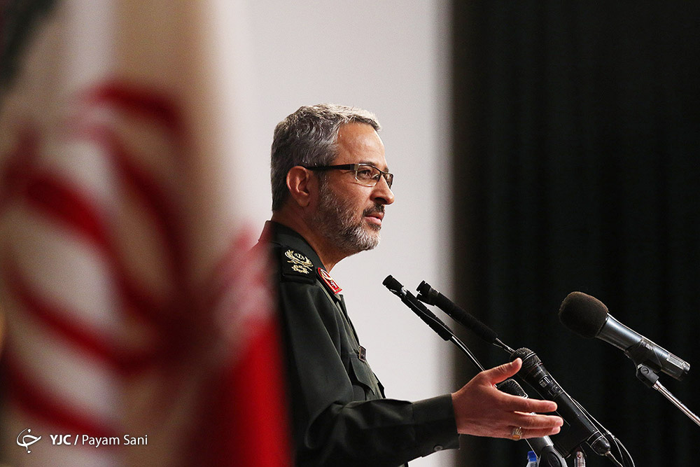 رییس سازمان بسیج مستضعفین: خدمات اجتماعی بسیج به مردم باید گسترش پیدا کند/ وظیفه برخی اقشار تخخصی بسیج محرومیت زدایی است