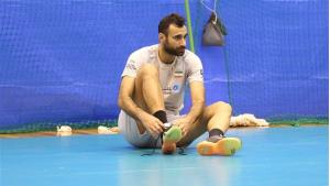 جریمه سنگین و احتمالا خط خوردن در انتظار عادل