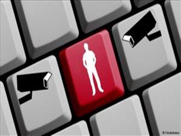 تاملی در زندگی سلبریتی‌ها؛ ویترین عمومی خوشی‌ها یا حریم خصوصی در مشکلات؟