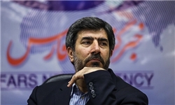 پیش از این صدها قلم کمبود دارویی داشته‌ایم/ افرادی به دنبال گرفتن امتیاز و احیای خودشان هستند/ همسر من موسس چند شرکت دانش‌بنیان است
