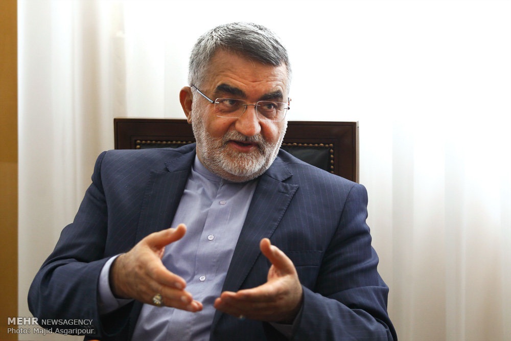 رئیس کمیسیون امنیت ملی و سیاست خارجی مجلس: پاسخ دندان‌شکنی به تحریم ها خواهیم داد / این طرح آمریکا را منزوی‌تر خواهد کرد