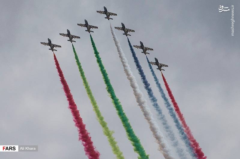 نمایش هوایی در نمایشگاه ماکس ٢٠١٧