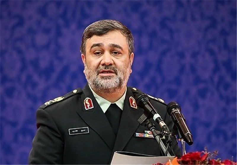 انتقاد فرمانده ناجا از خودروسازان و وزارت راه