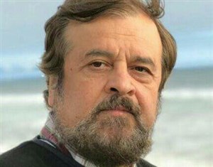 جام برای آسنسیو، چاقو برای والورده