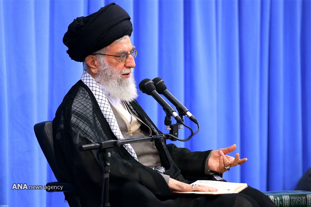 رهبر انقلاب در ابتدای جلسه درس خارج فقه: دولت‌های اسلامی علیه جنایات دولت میانمار اقدام عملی کنند/ جمهوری اسلامی باید موضع صریح و شجاعانه خود علیه ظلم در هر نقطه از جهان را اعلام کند