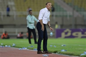 درخشان از سرمربی گری نفت استعفا کرد