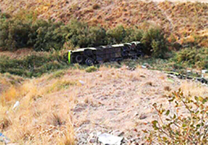 بررسی جزئیات حادثه سقوط اتوبوس در دره‌ جاجرود + فیلم