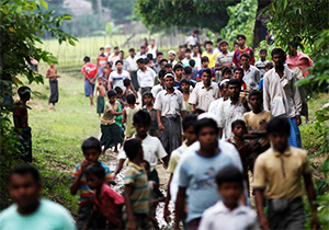 فرار مسلمانان روهینگیا از جهنم میانمار + فیلم