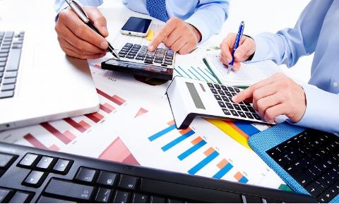 فربه شدن برخی جیب‌ها از بودجه طرح‌های عمرانی + صوت