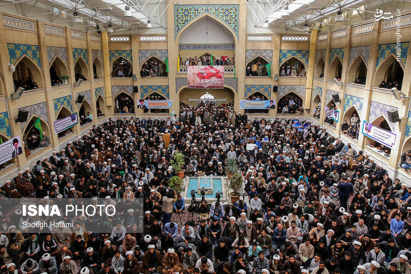 تجمع طلاب حوزه علمیه خراسان در اعتراض به سخنان ترامپ