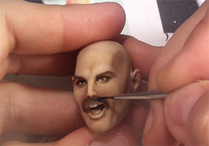 هنرمند مجسمه سازی که با هنرش معجزه می‌کند! + فیلم