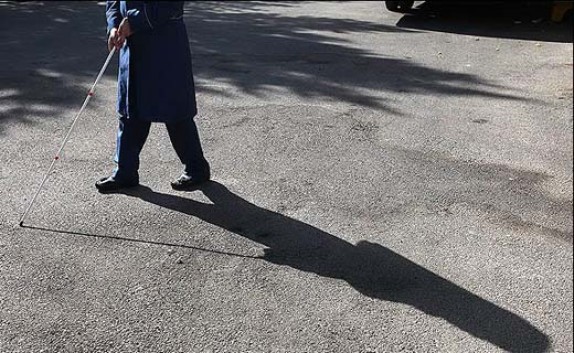 تیغ بی مهری در چشمان نابینای روشندلان